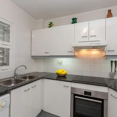 Apartment Tulipanes By Interhome Platja d'Aro